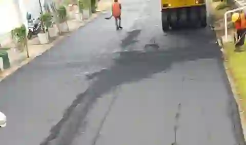 perbaikan jalan
